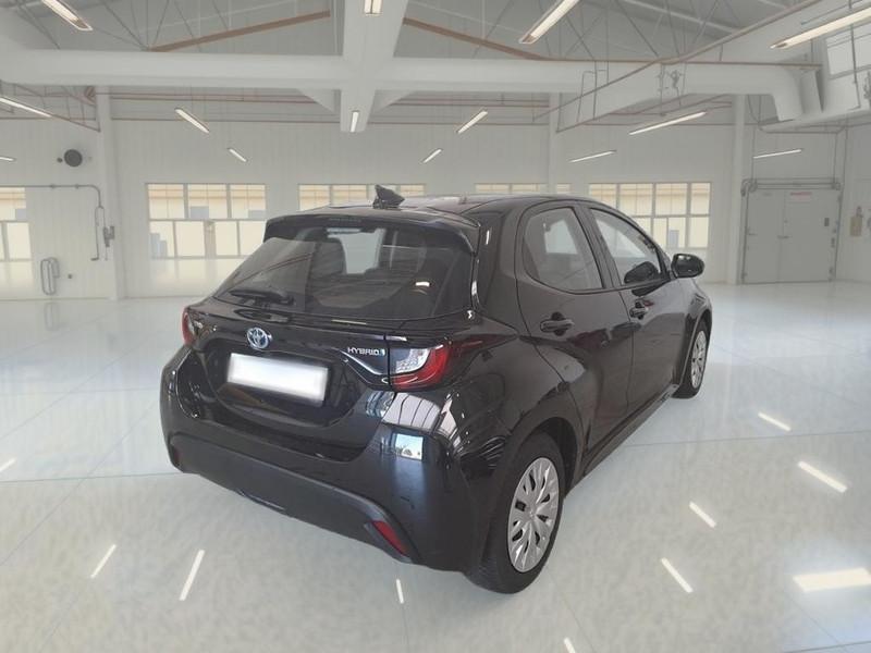 TOYOTA YARIS HYBRID BUSINESS MY22 5 PORTE BERLINA