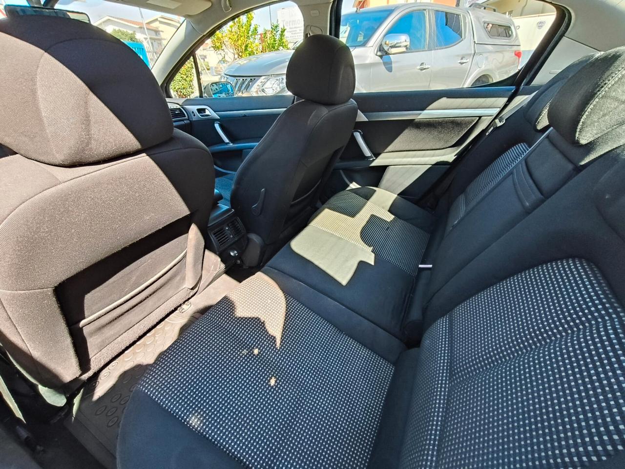 Peugeot 407 1.6 HDi Tecno