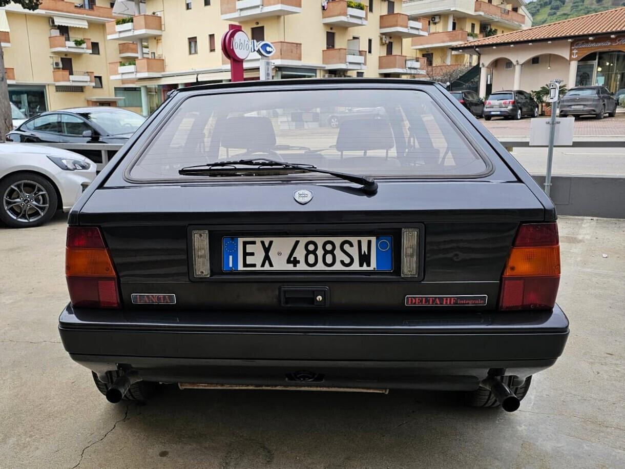 Lancia Delta 2.0i.e. turbo 16V HF integrale