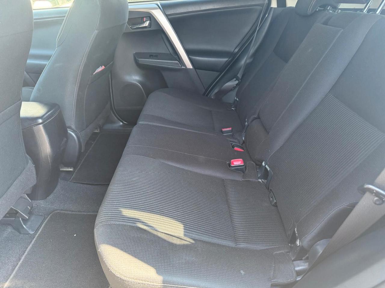 Toyota RAV 4 RAV4 2.2 D-CAT A/T 4WD Lounge