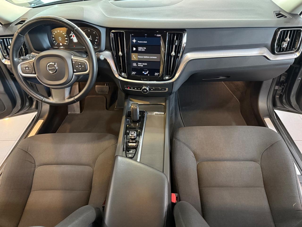 Volvo V60 B4 (d) Geartronic Momentum Business Pro