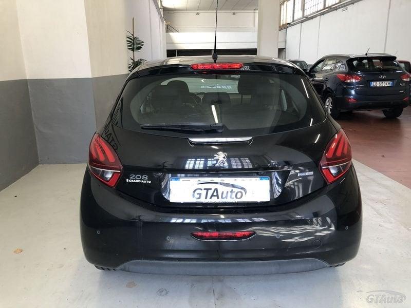 Peugeot 208 PureTech 82 5 porte Allure