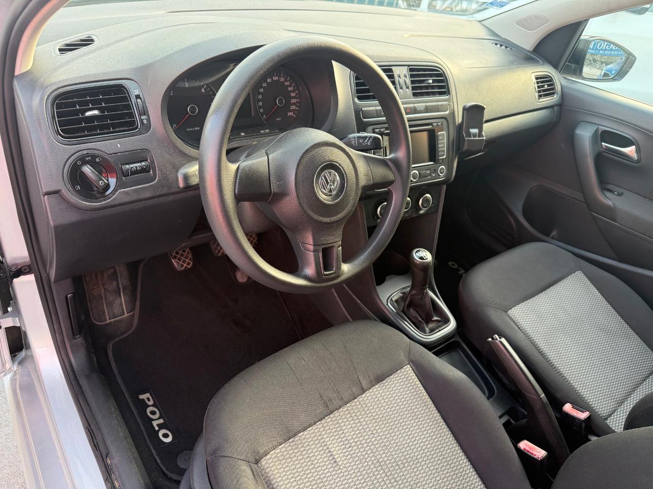 POLO 1.6 DIESEL 75CV ANNO 2010-OK NEOP. PERFETTA
