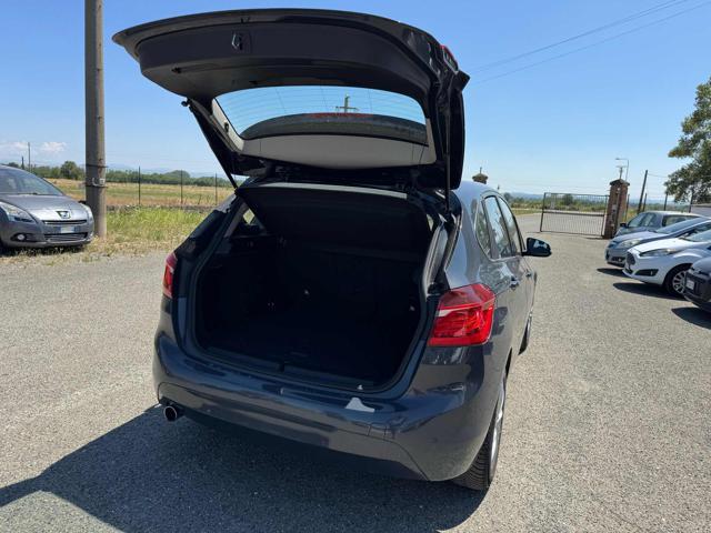 BMW 218 d Active Tourer Luxury