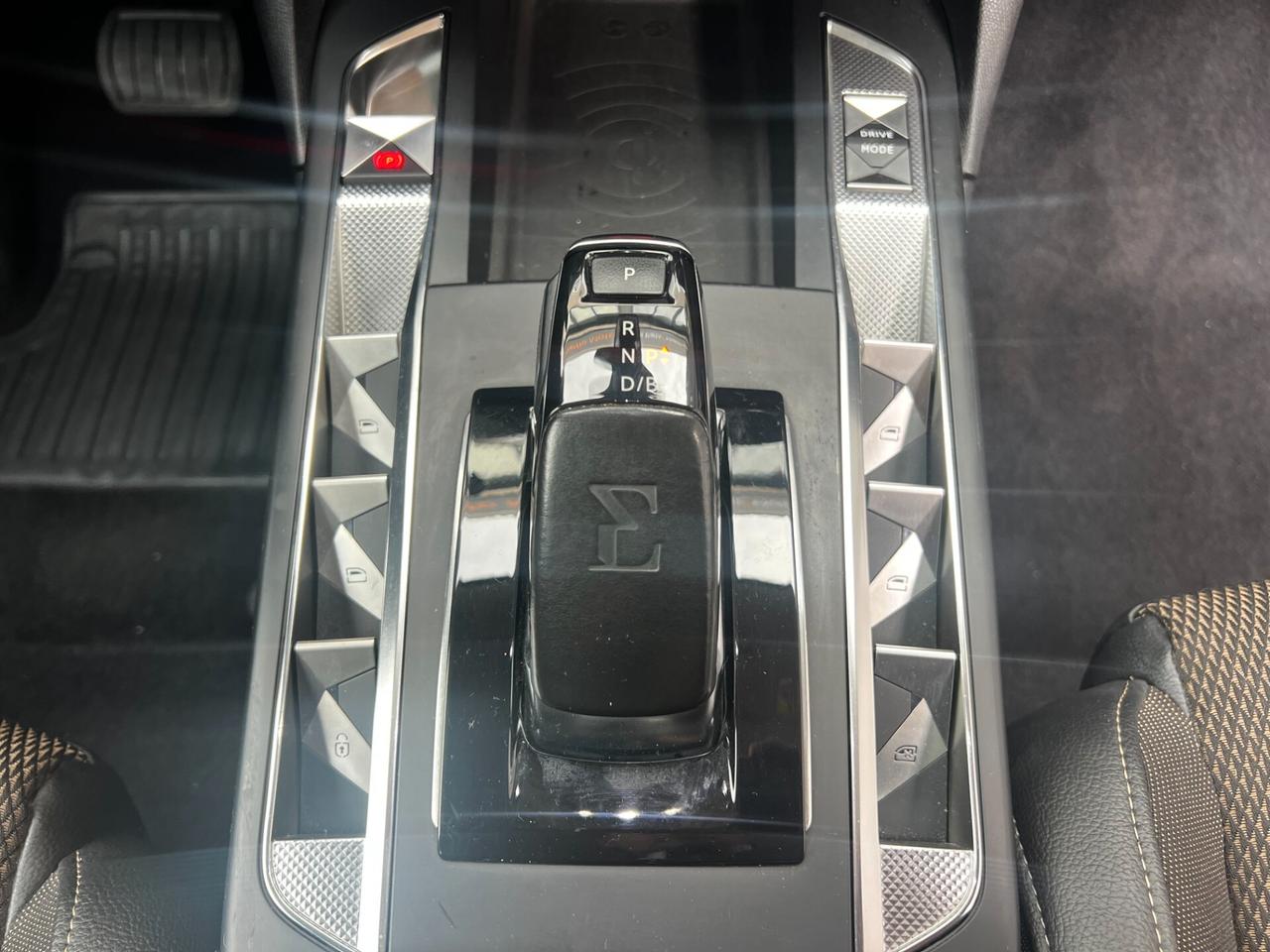 DS3 Crossback E-Tense/UNICA PROP