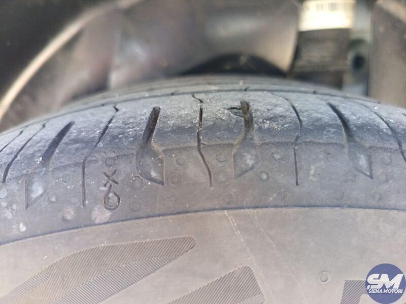 Opel Corsa 1.2 75cv Edition MT5