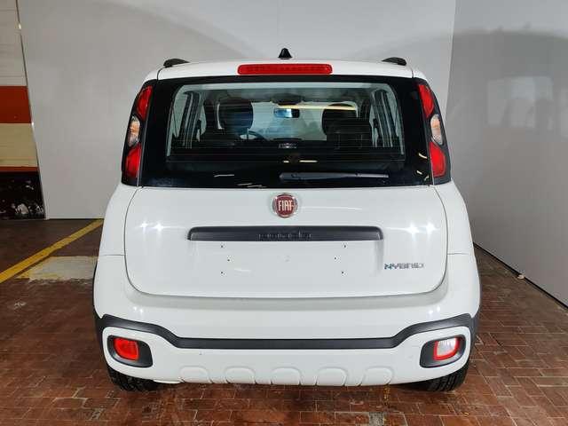 Fiat Panda 1.0 Hybrid 70cv Cross+Clima Auto 36 Rate da 177,95