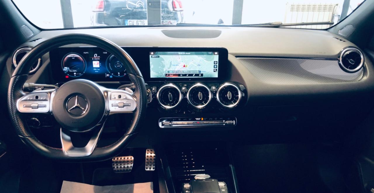 Mercedes-benz GLA 200 d amg Premium nero