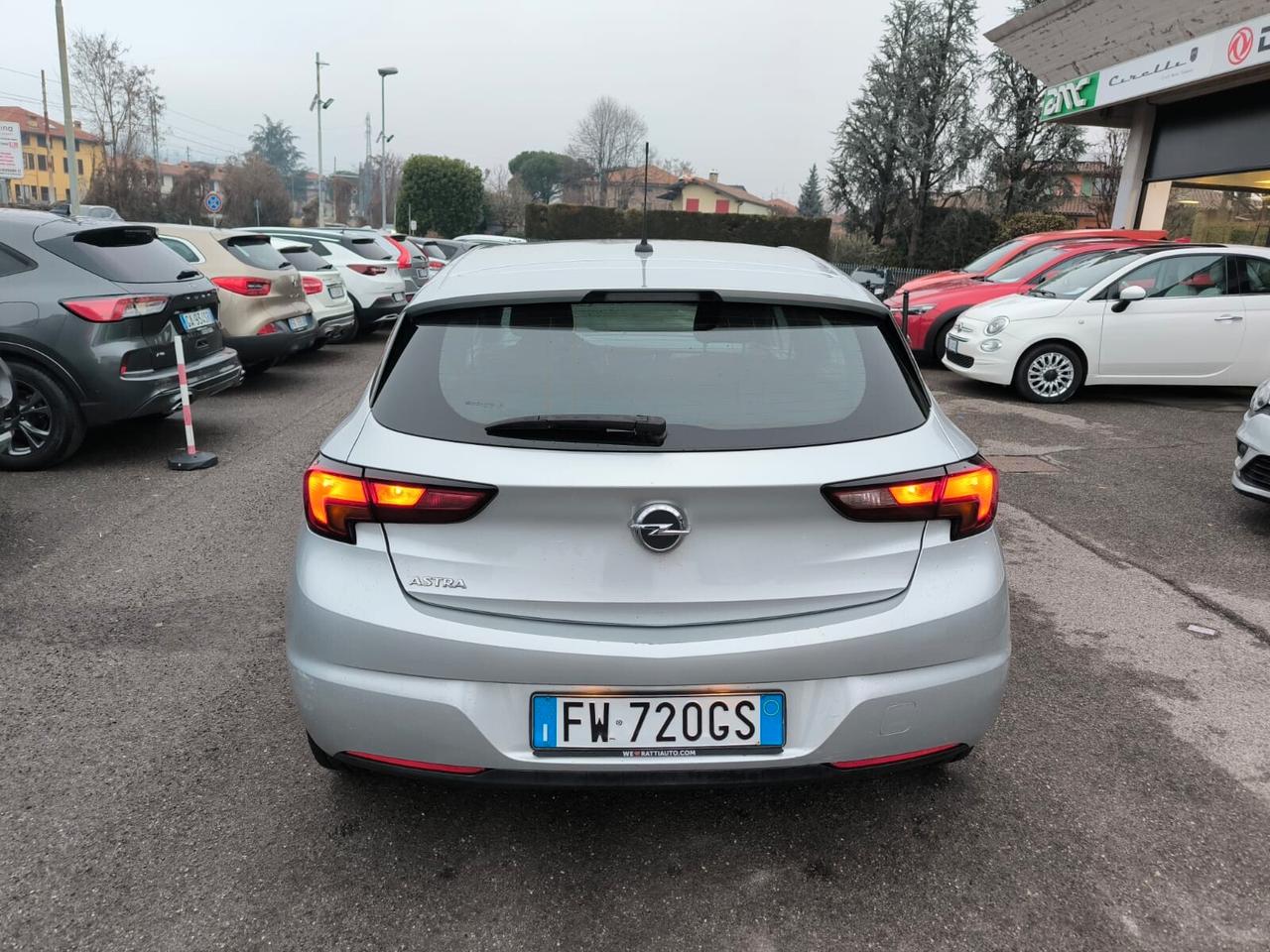 Opel Astra 1.6 CDTi 136CV Start&Stop 5 porte Innovation *NEOPATENTATI*EURO6B*