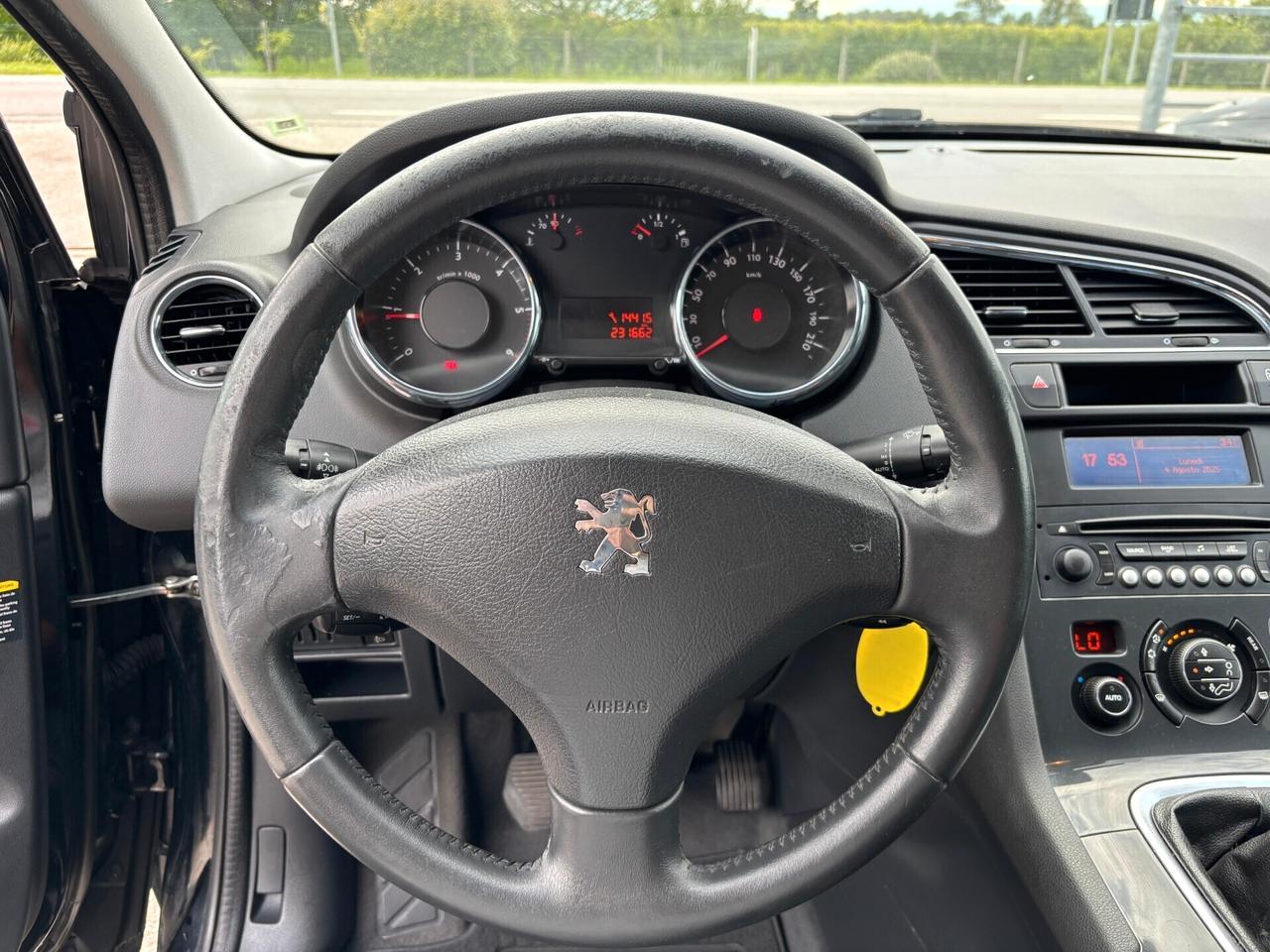 Peugeot 5008 1.6 Diesel 7 Posti Neopatentati