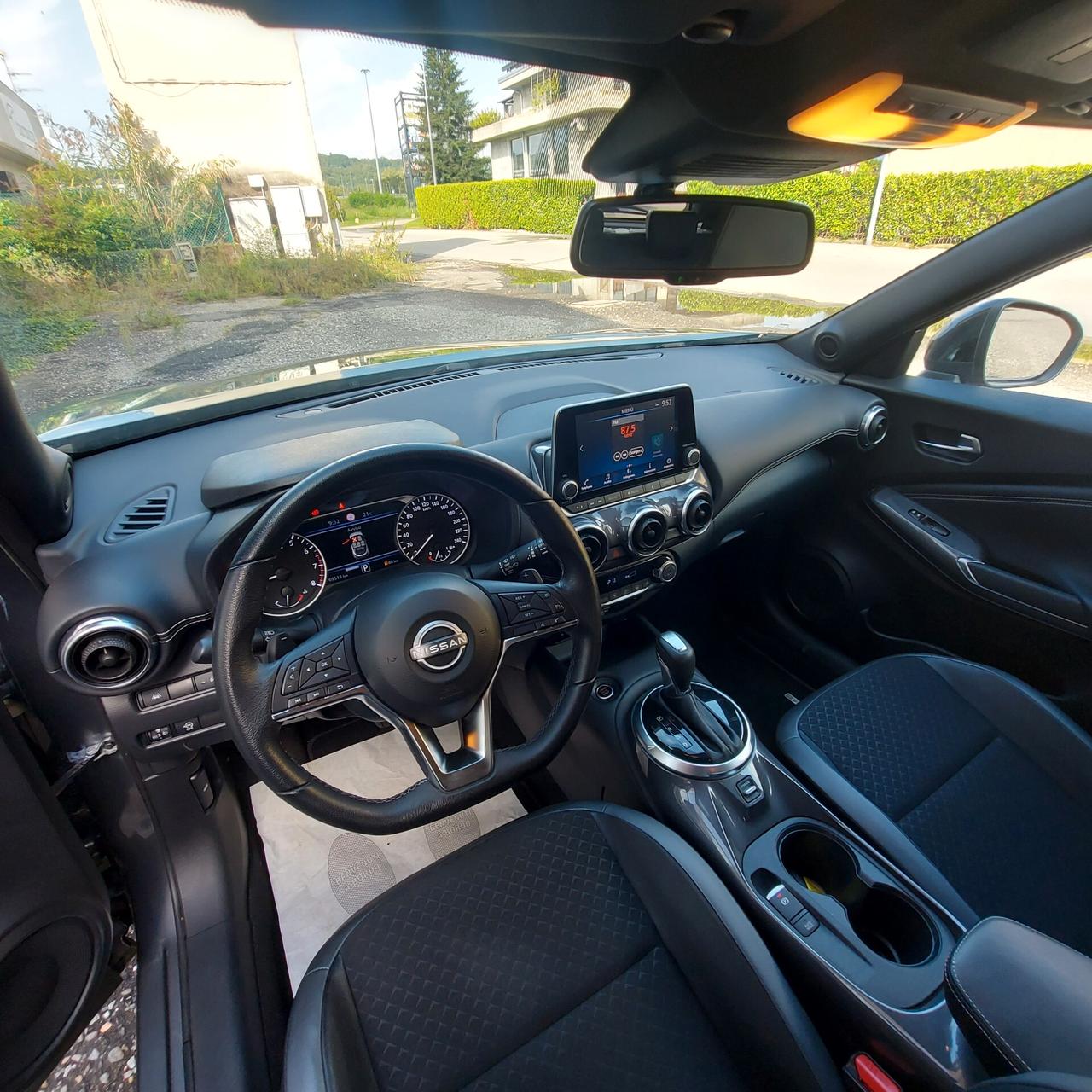 Nissan Juke 1.0 DIG-T 114 CV N-Design