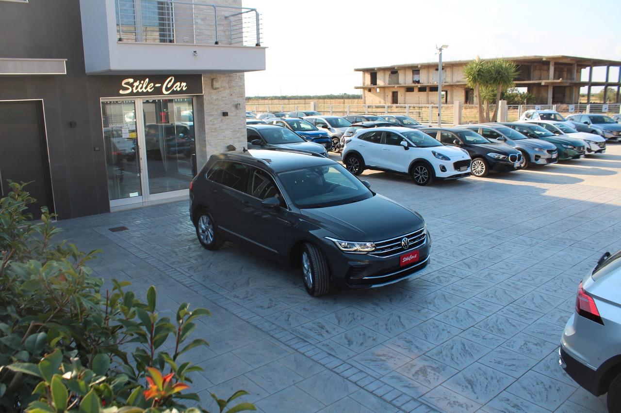 Volkswagen Tiguan 2.0 TDI 150 CV SCR DSG Elegance