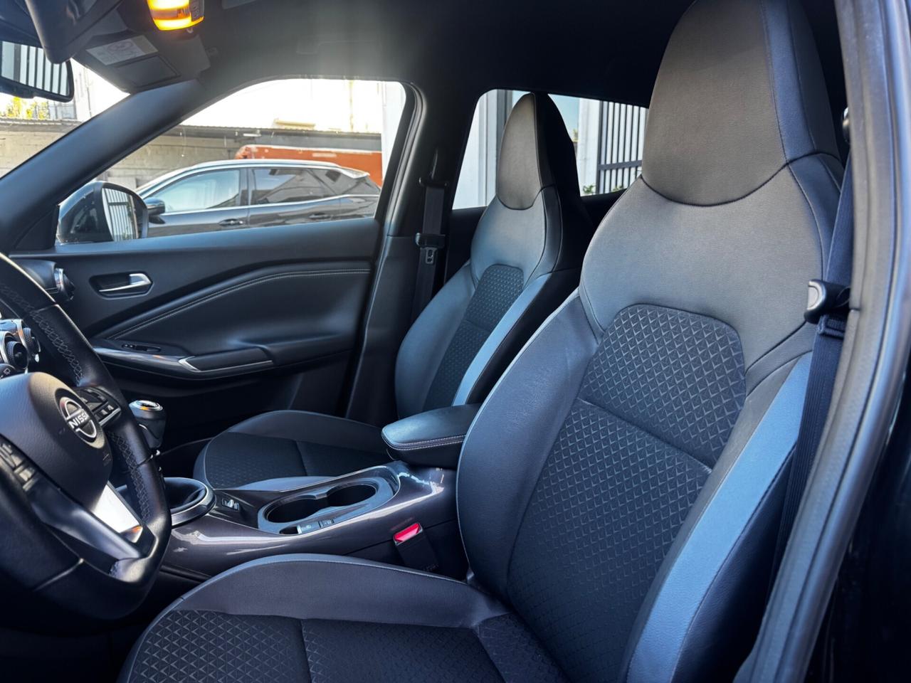 Nissan Juke 1.0 DIG-T 114 CV DCT N-Connecta