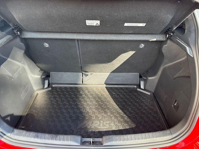 Toyota Yaris Yaris 1.5h Style