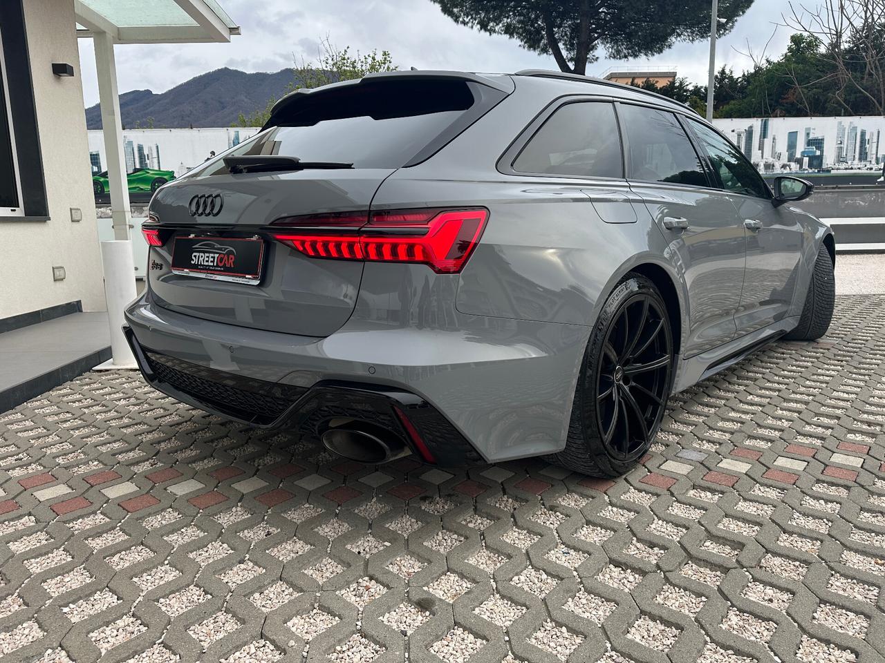 Audi A6 RS 6 Avant 4.0 TFSI V8 quattro Dynamic Plus tetto