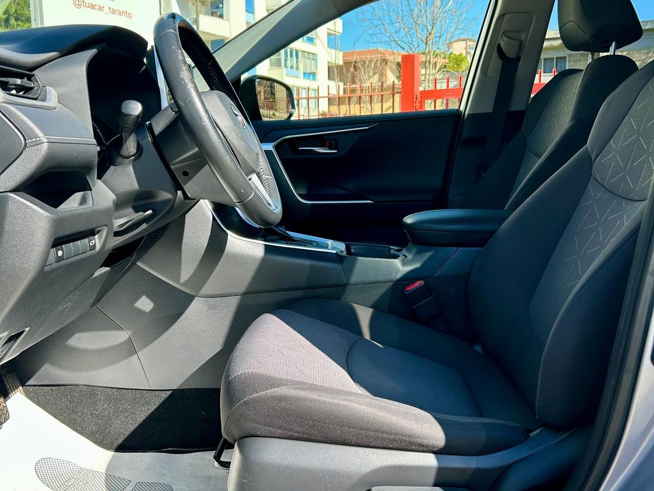 Toyota RAV 4 2.5 VVT-i HEV Active #9171