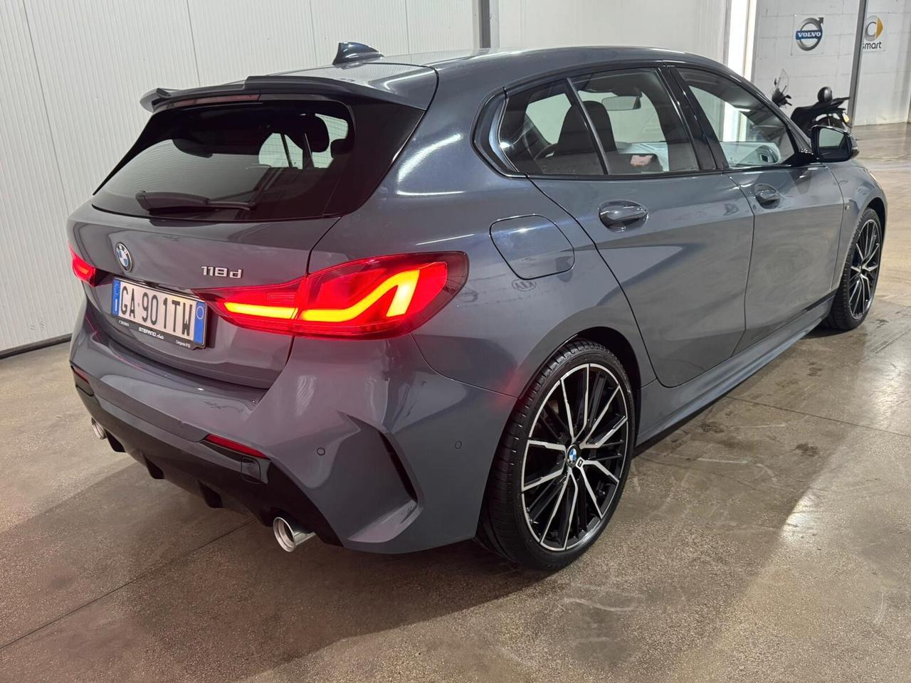 Bmw 118 118d 5p. Msport