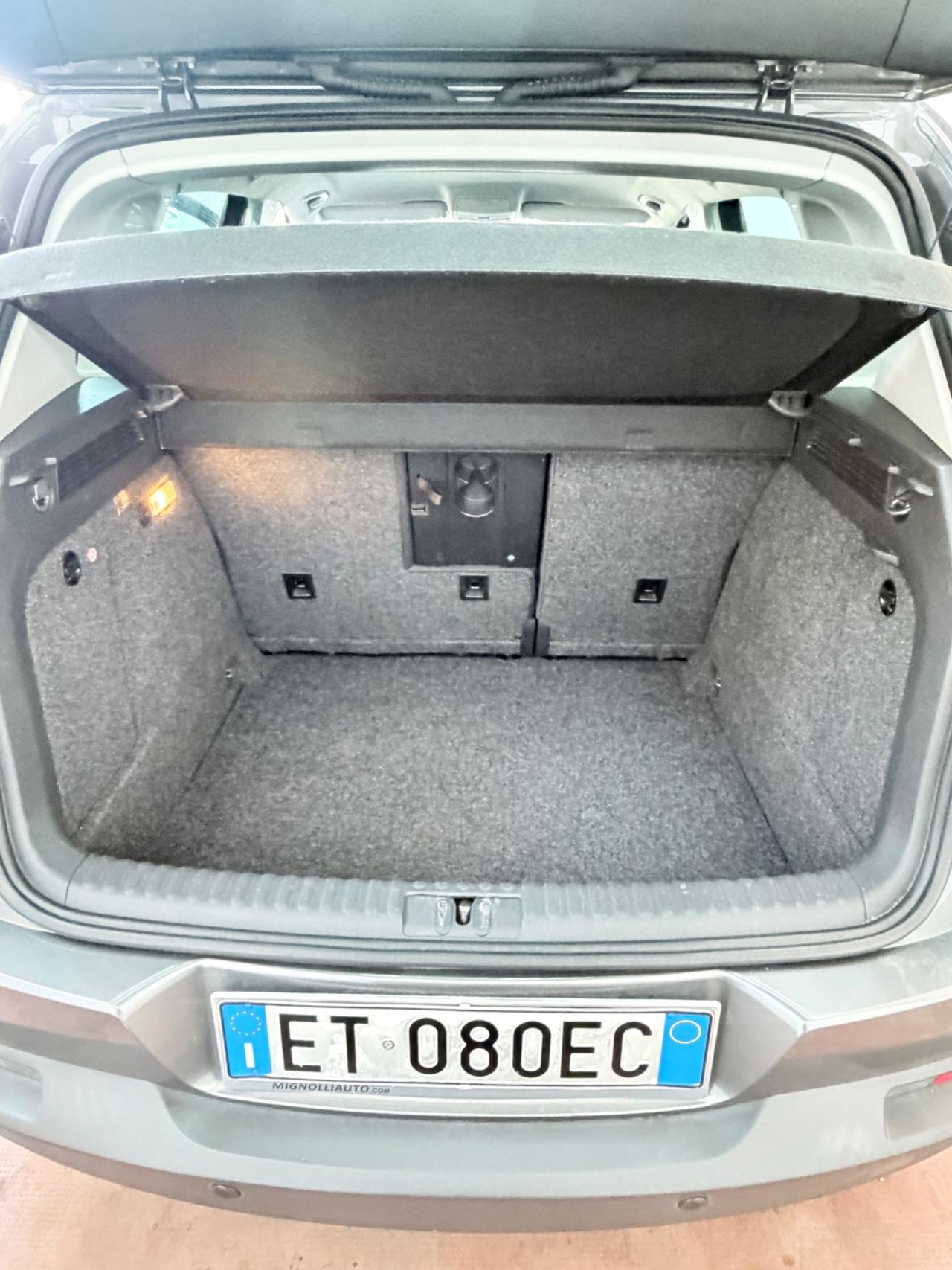 Volkswagen Tiguan 2.0 TDI 140 CV Sport & Style BlueMot. Tech.