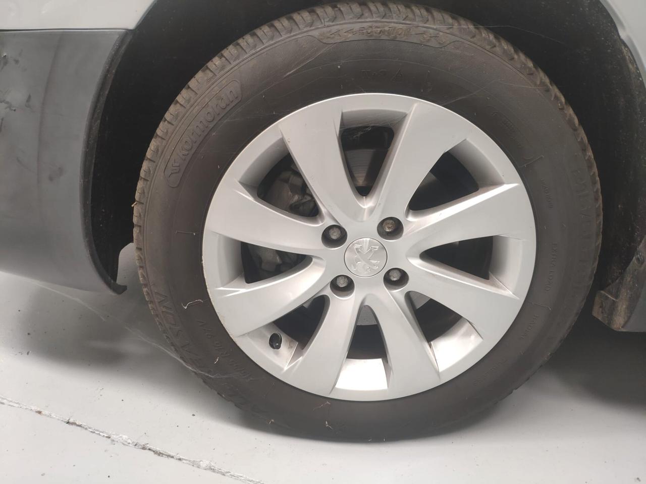 Peugeot Partner Tepee BlueHDi 120 S&S ALLESTIMENTO DISABILI