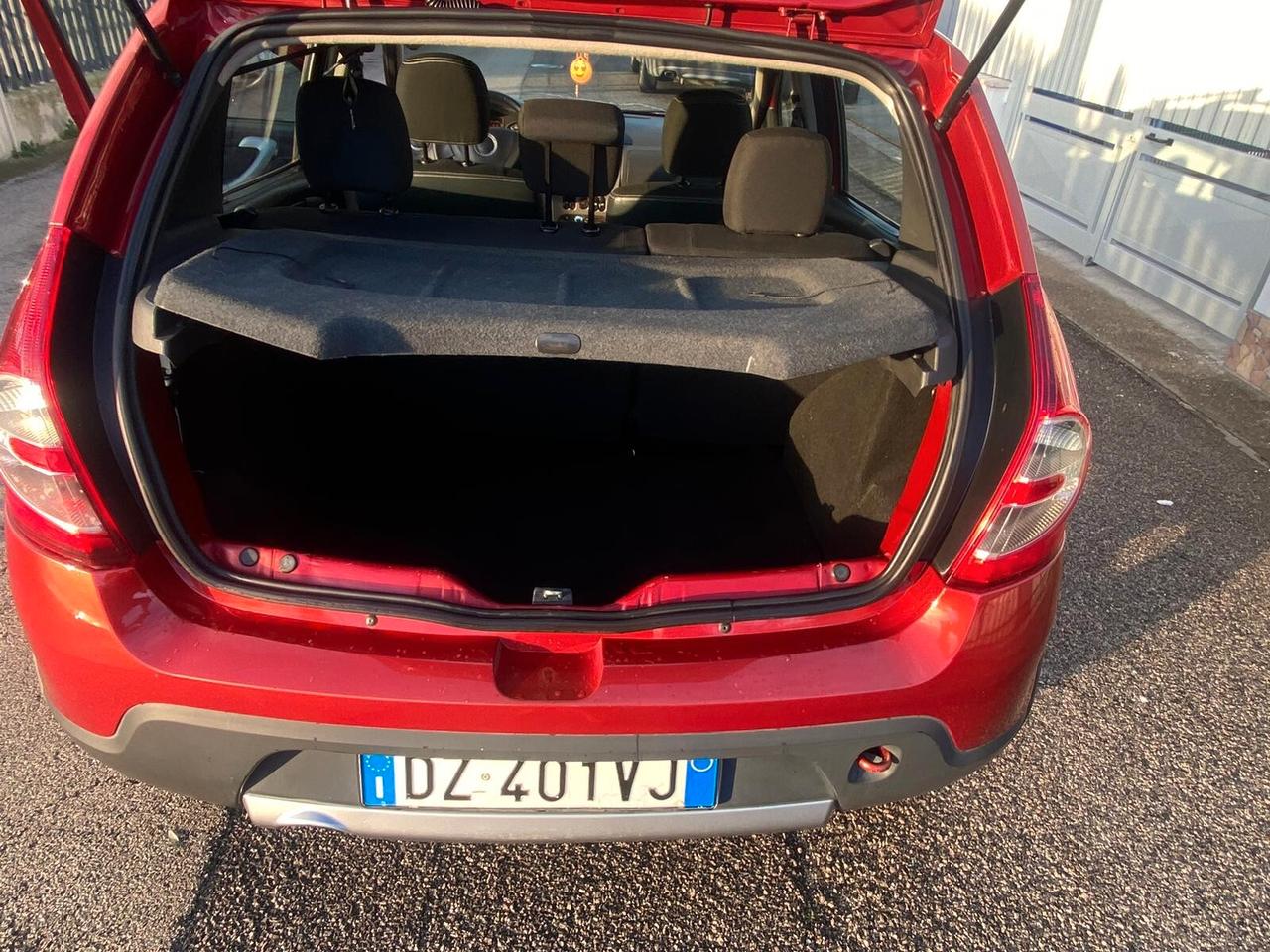 Dacia Sandero Stepway 1.6 8V 90CV ANNO 2010