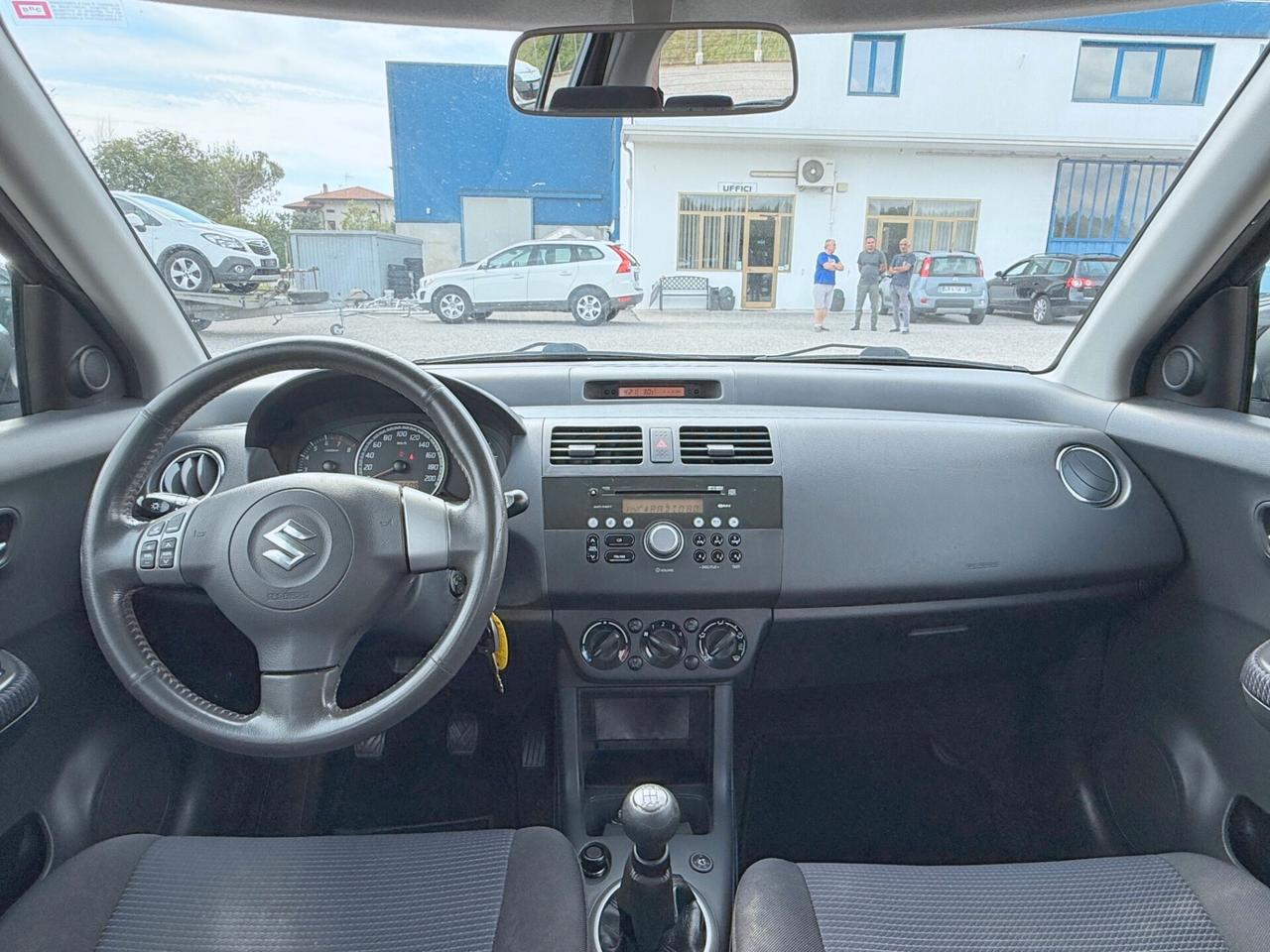 Suzuki Swift 1.3 4x4 5p. GL