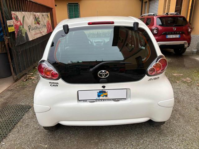 TOYOTA Aygo 1.0 12V VVT-i 5 porte Active Connect