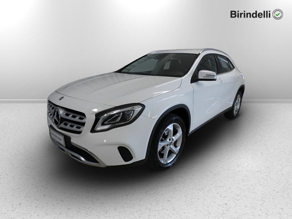 Mercedes-Benz GLA (X156) - GLA 200 d Automatic Sport