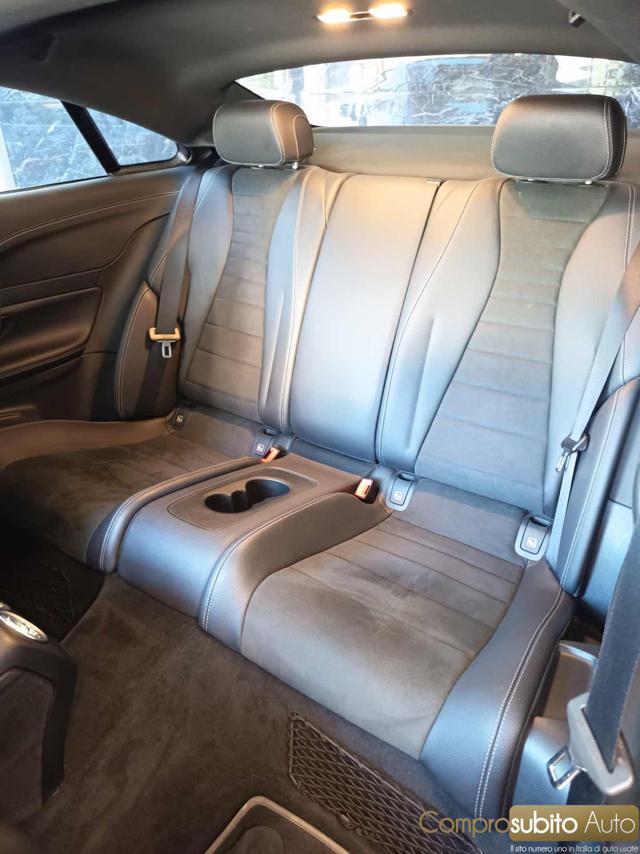 MERCEDES-BENZ E 220 d 4Matic Premium