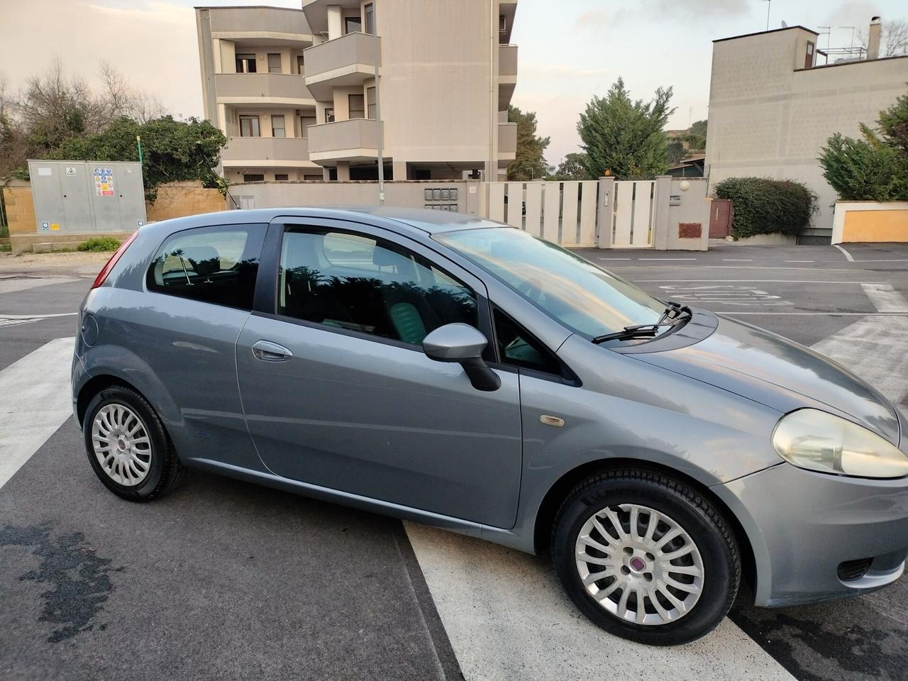 Fiat Grande Punto 1.3 MJT 90 CV 3 porte Sport