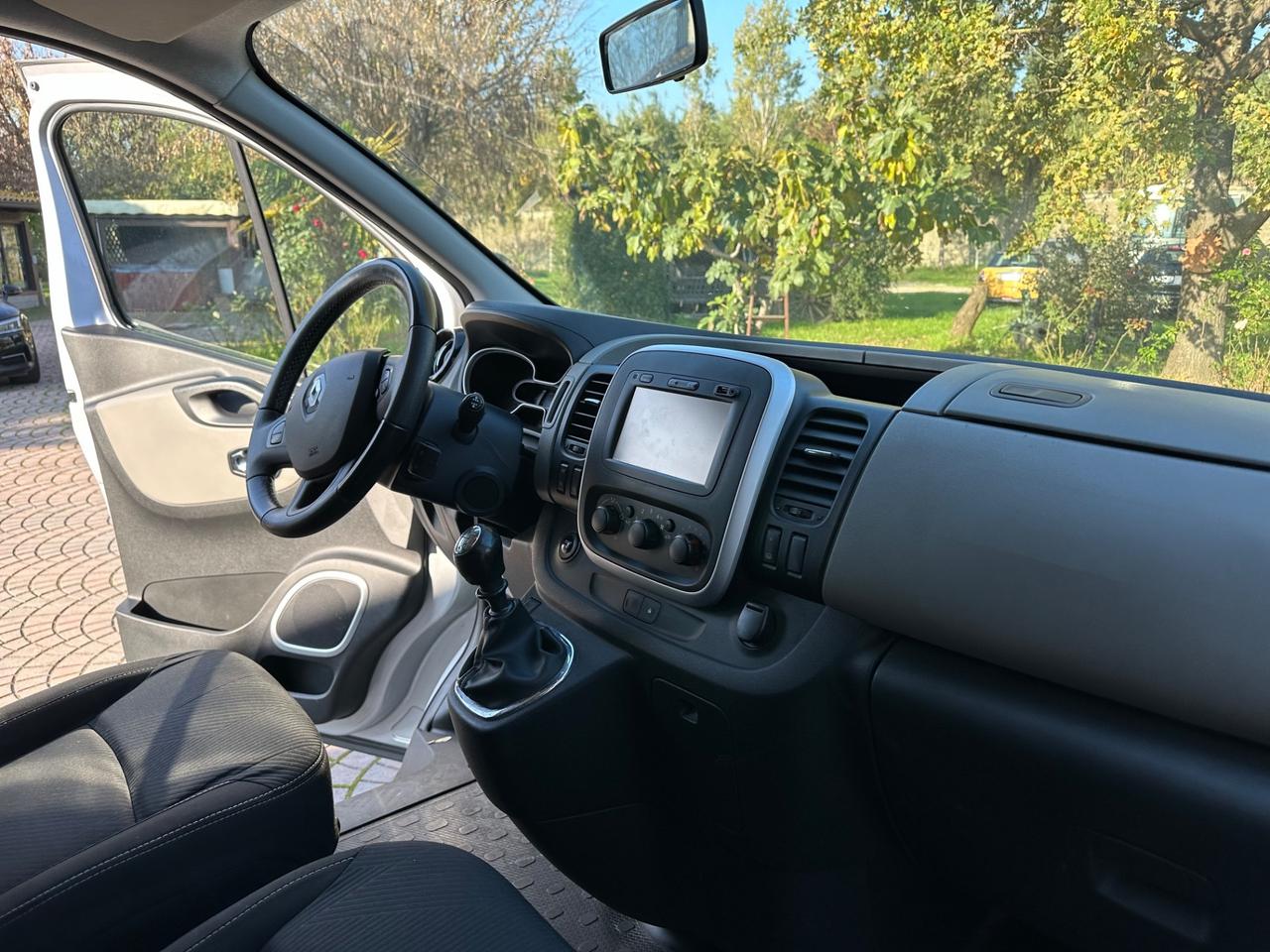 Renault Trafic T29 1.6 dCi 145CV 9 POSTI IVA ESPOSTA BELLISSIMO PERMUTABILE