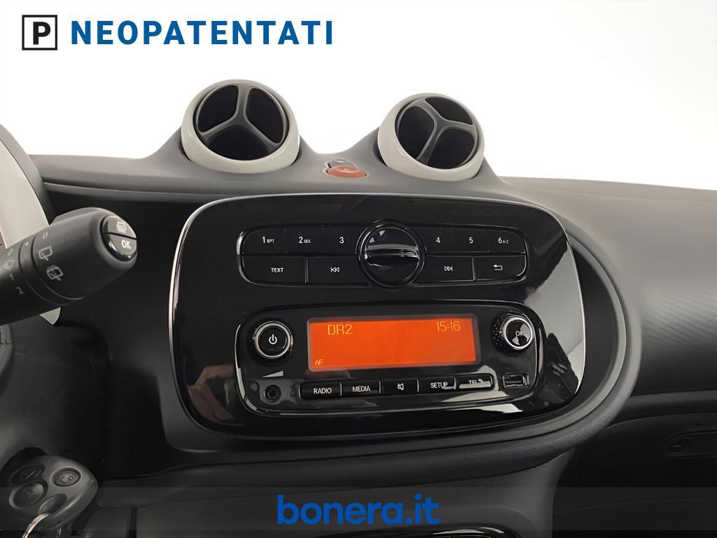 Smart forfour 22kW EQ Pure