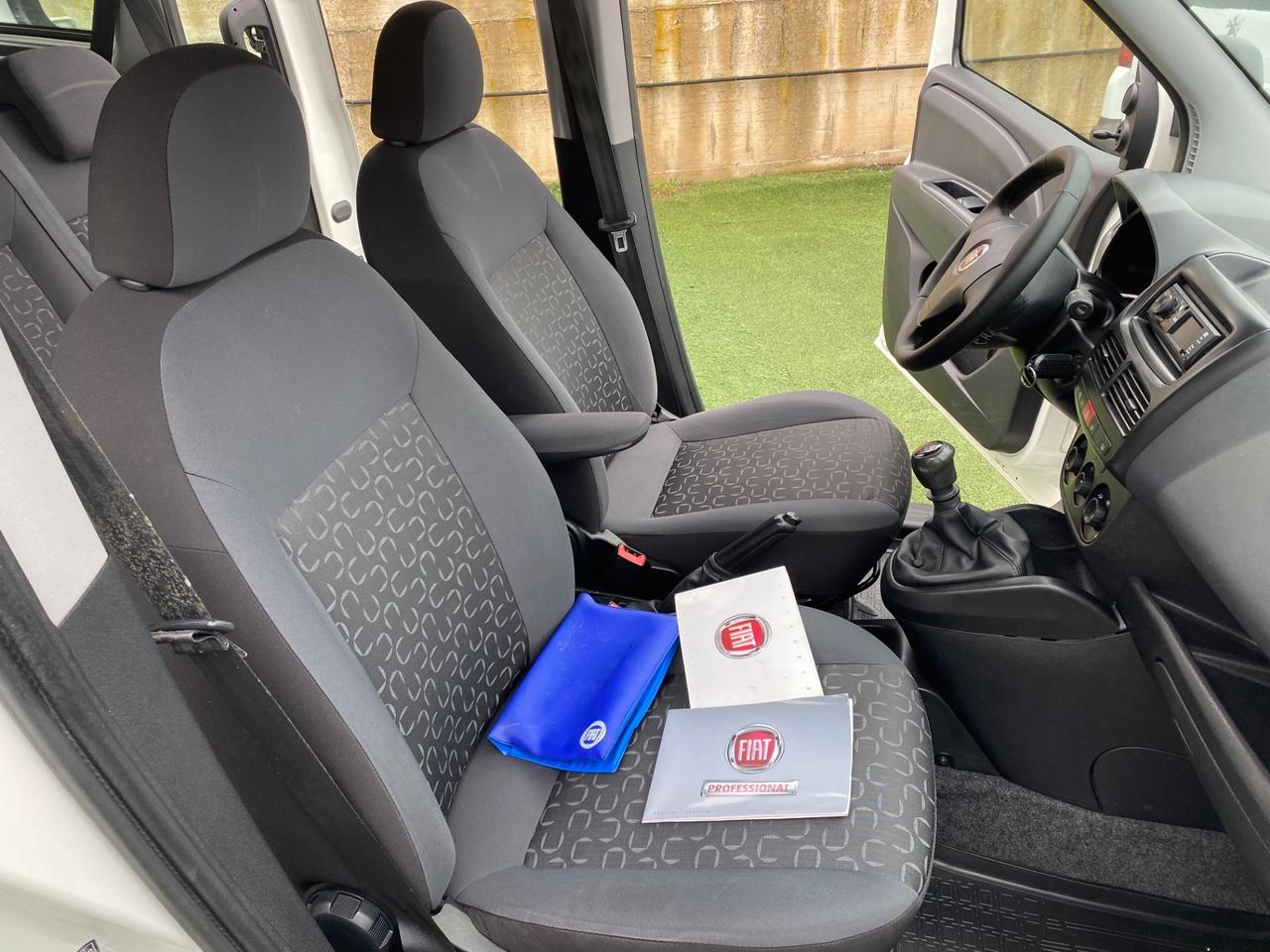 Fiat Doblo 1.6 Diesel Maxi Porte Posteriore