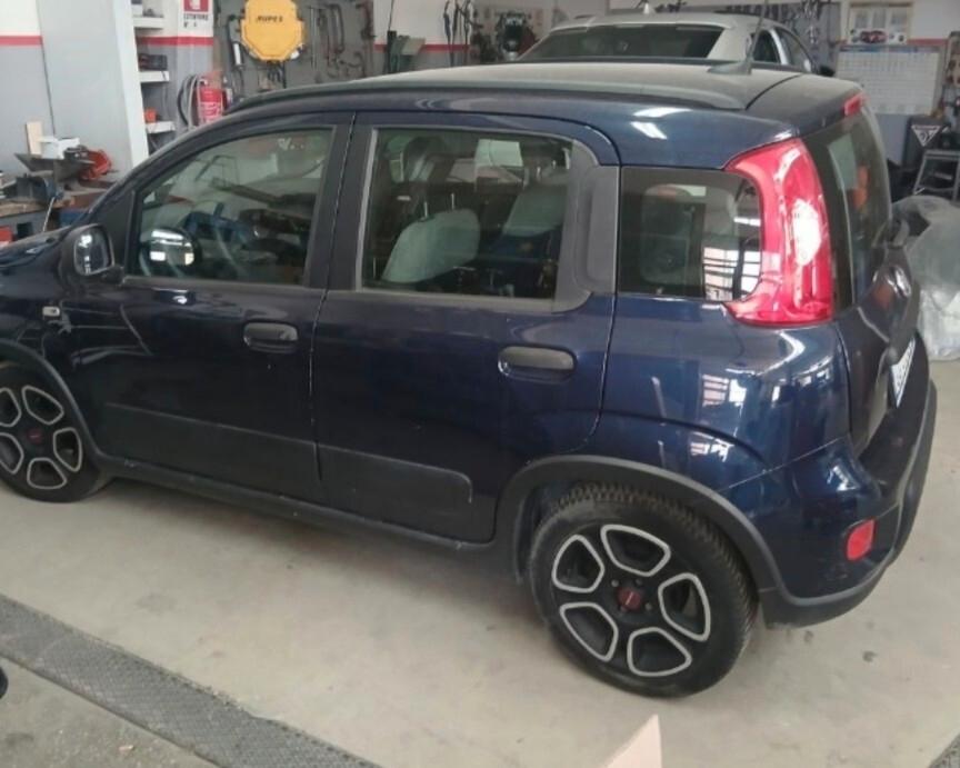 Fiat Panda 1.0 FireFly S&S Hybrid City Life come nuova