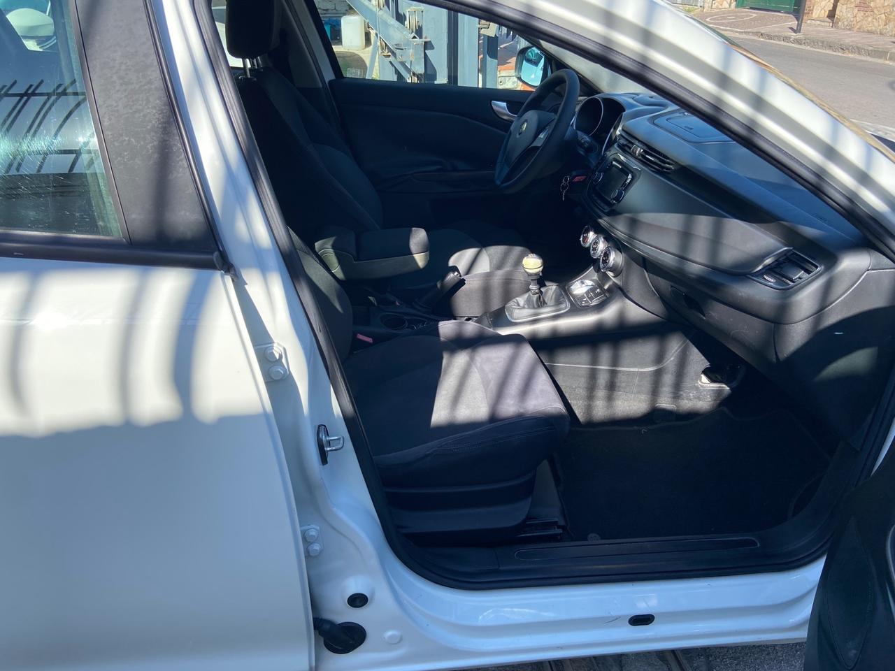 Alfa Romeo Giulietta 1.6 JTDm-2 105 CV Progression