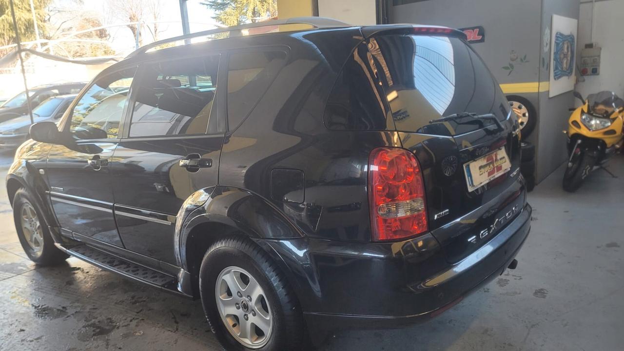 Ssangyong REXTON II 2.7 XDi TOD Plus 1