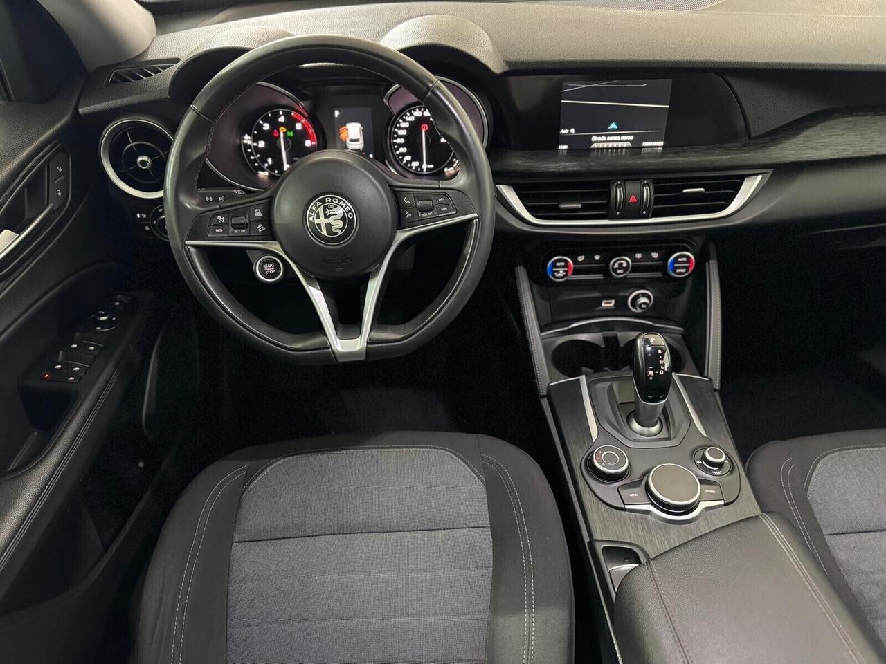 Alfa Romeo Stelvio 2.2 Turbodiesel 190 CV AT8 Q4 Business