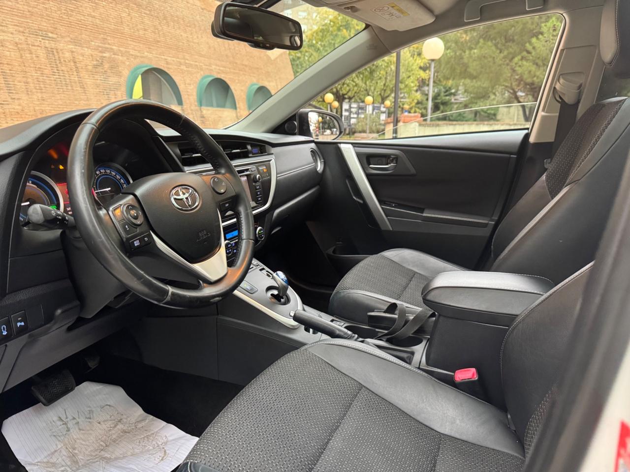 Toyota Auris 1.8 Hybrid Active Eco