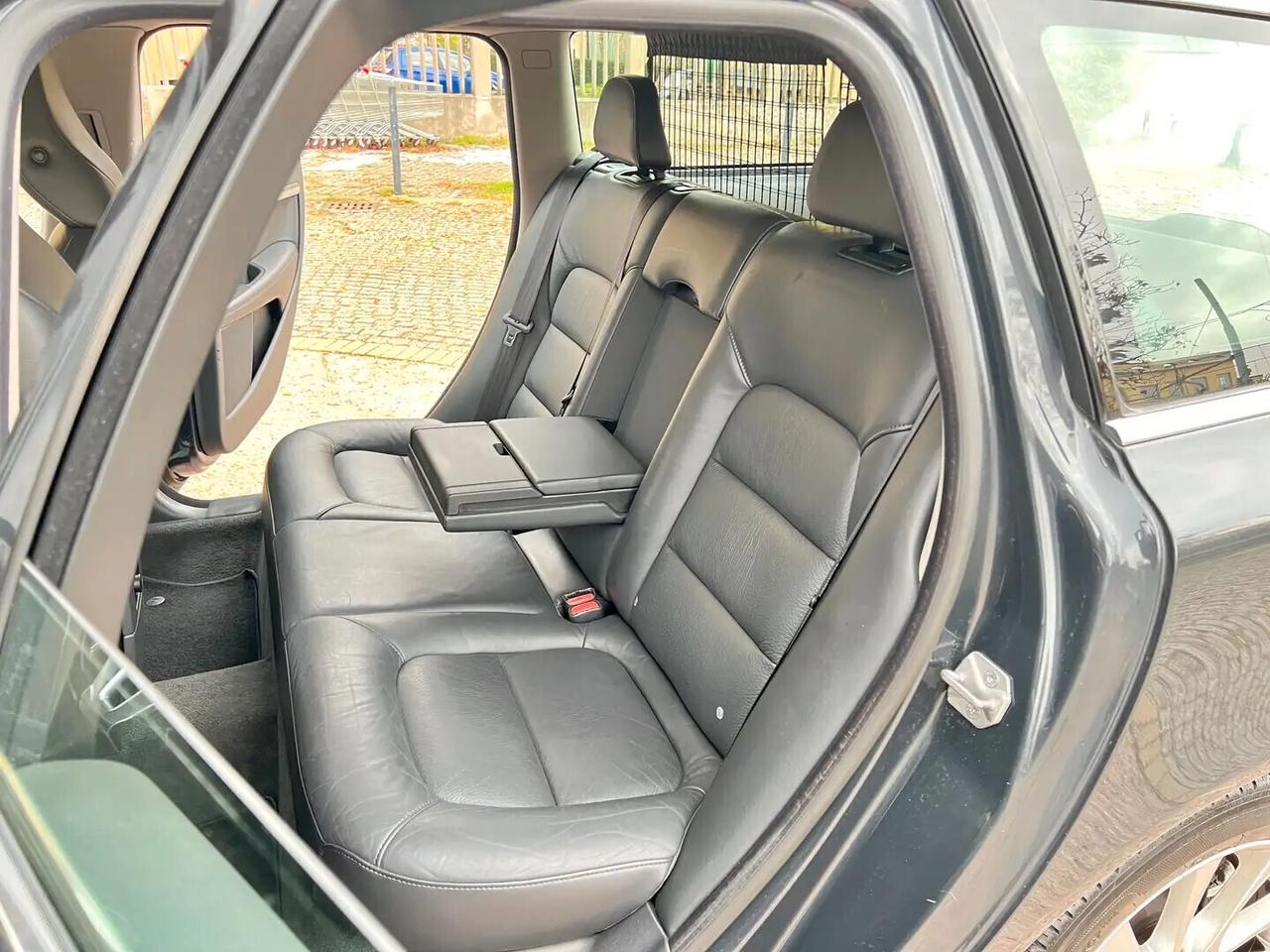 Volvo V70 D4 Geartronic Momentum