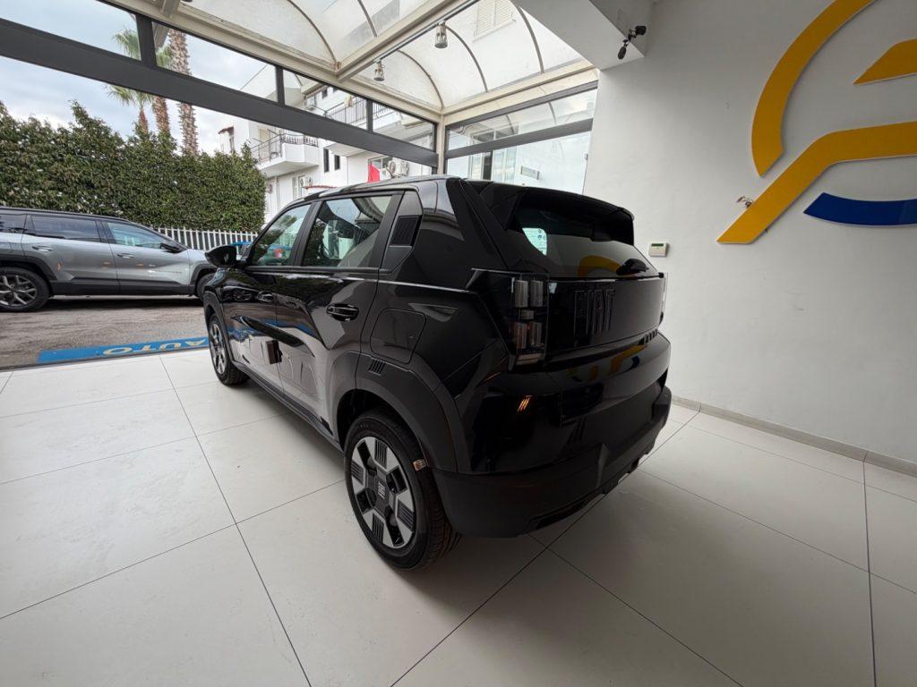 Fiat Grande Panda 1.2 100 CV S&S Icon da €199,00 mensili