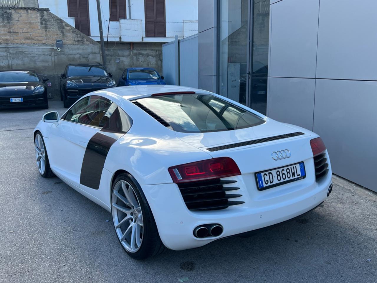 Audi R8 4.2 V8 FSI quattro R tronic - anno 2007 - km 105.000