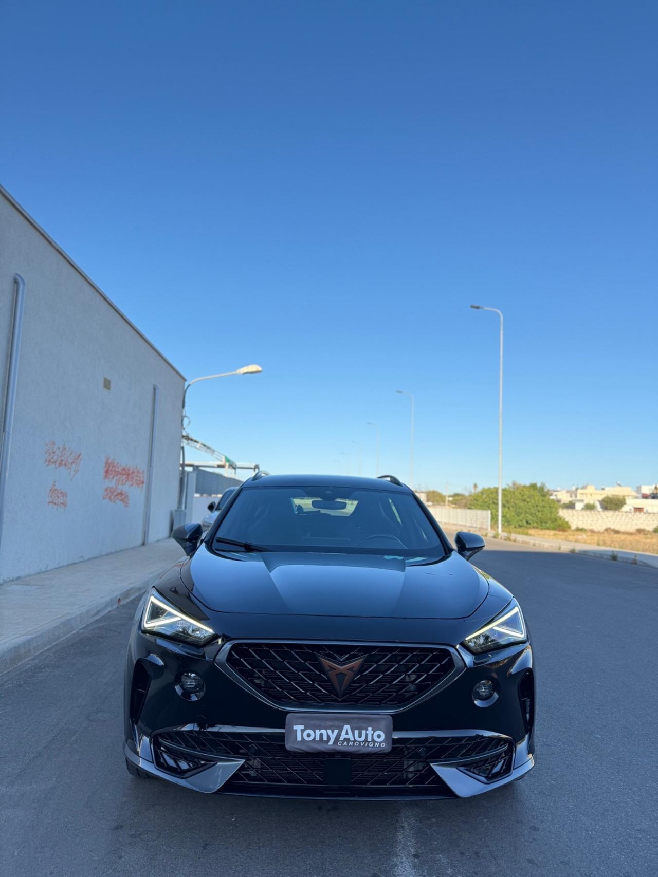 Cupra Formentor hybrid dsg LUCI SOFFUSE,TELECAMERA,VIRTUAL COCKPIT,NAVI,APPLE CARPLAY, FULL LED