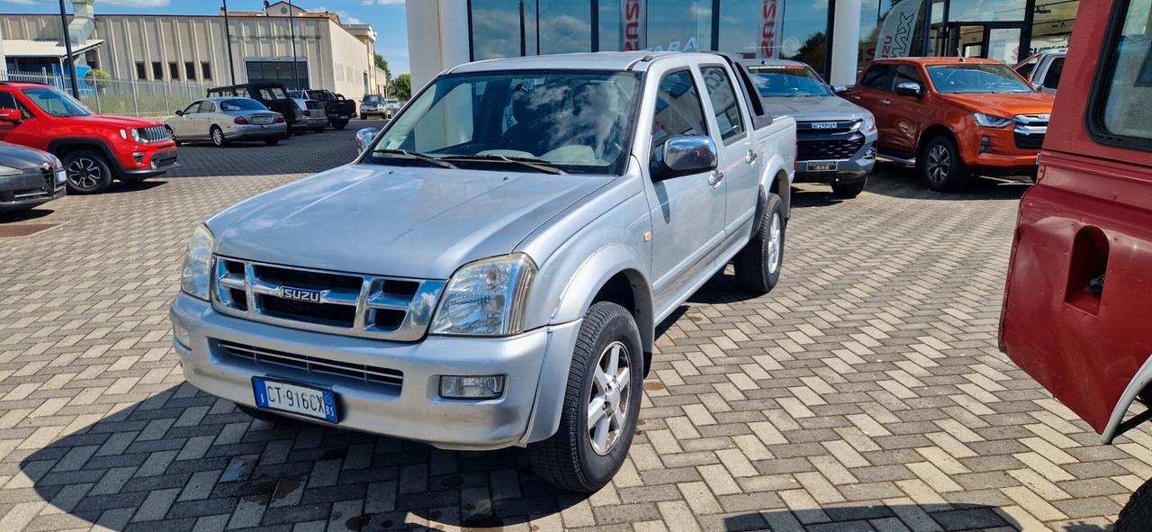 Isuzu D-Max 3.0 TD cat Crew Cab 4WD Pick-up LS
