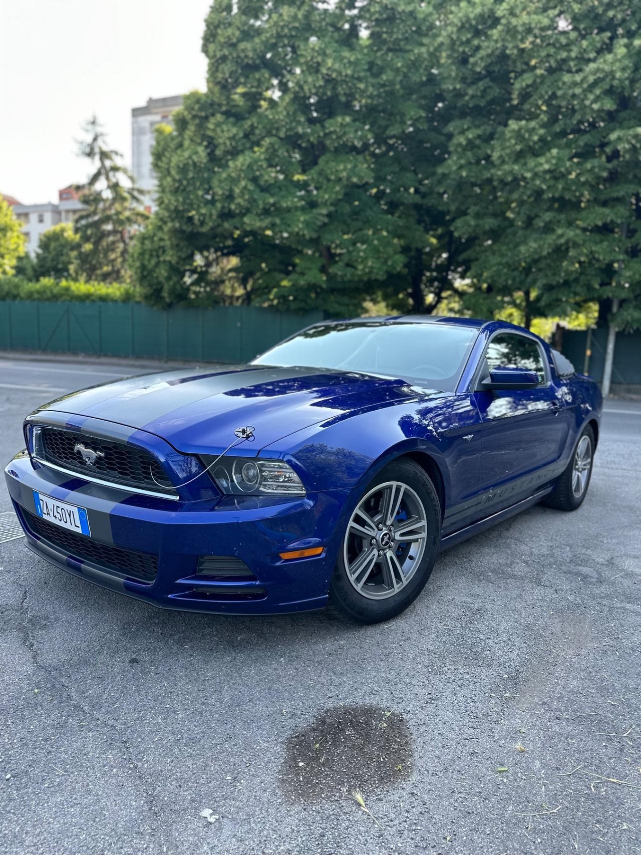 Mustang 3.7 V6 305 CV