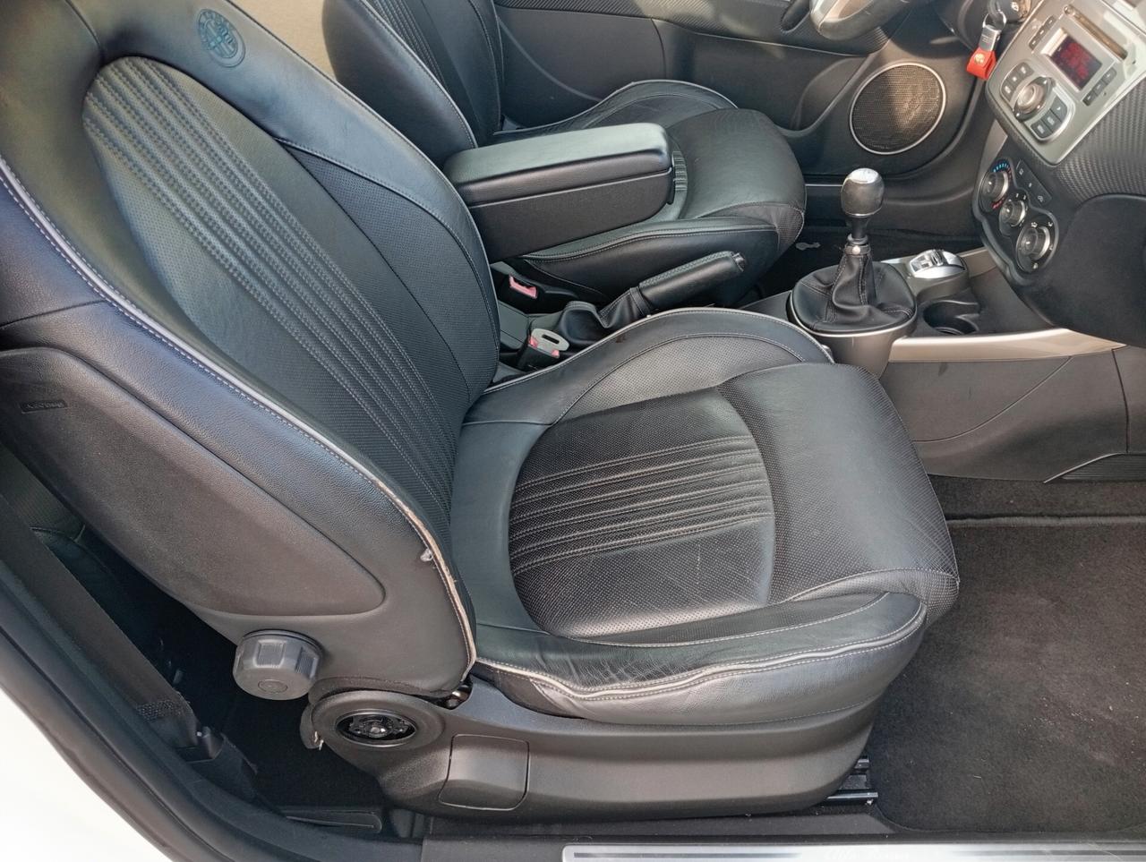 Alfa Romeo MiTo 1.4 T 155 CV Distinctive