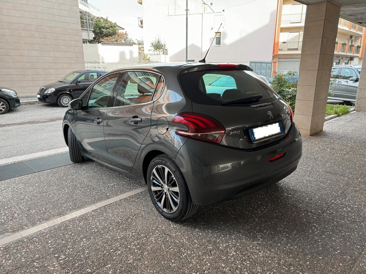 Peugeot 208 1.2 PureTech 82 cv 5 porte Allure