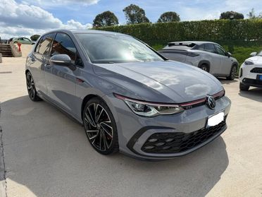 Volkswagen Golf GTI 2.0 TSI DSG