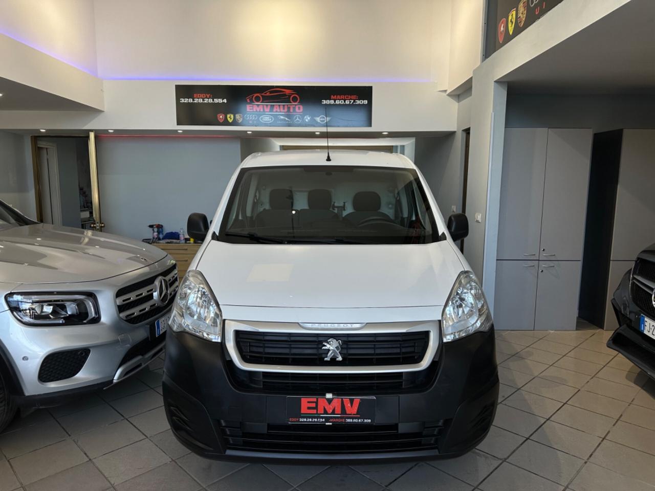 Peugeot Partner BlueHDi 100cvPremium prezzo piu iva