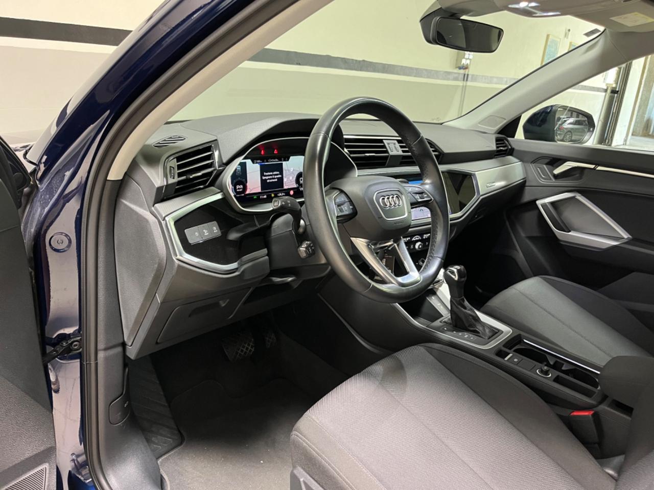 Audi Q3 35 TDI S tronic Advanced *Matrix