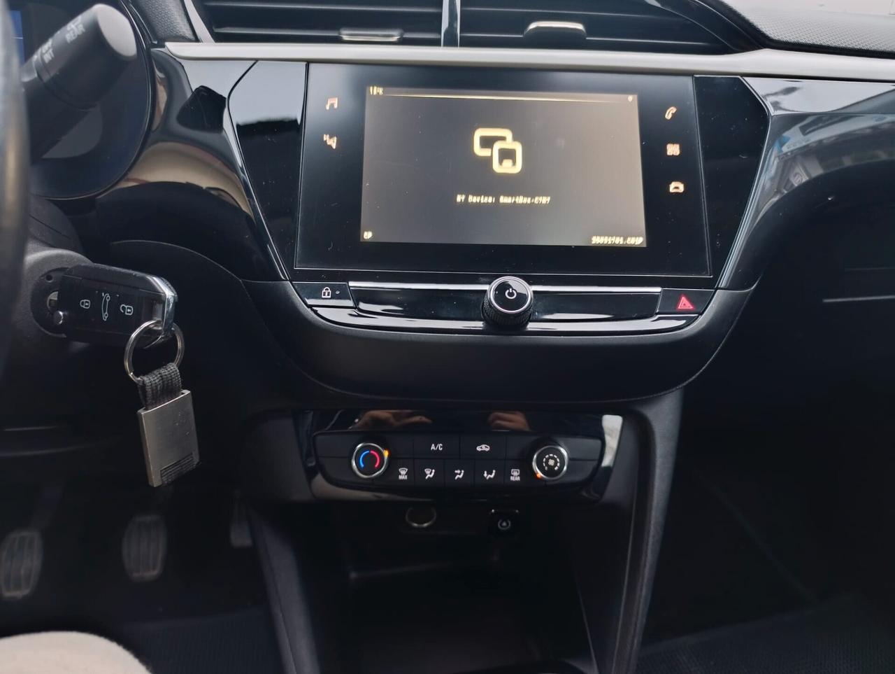 Opel Corsa 1.2 GS LINE