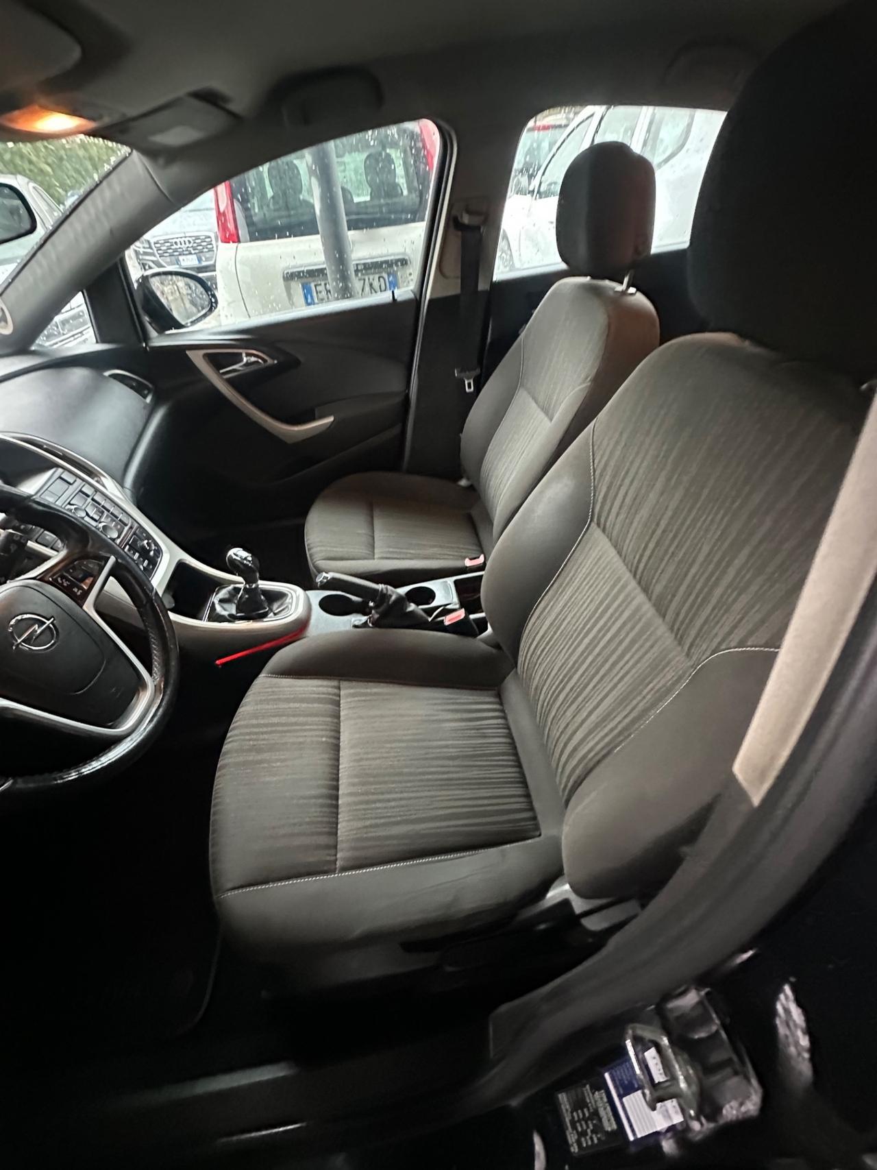 Opel Astra 1.4 Turbo 140CV 5 porte GPL Tech Cosmo